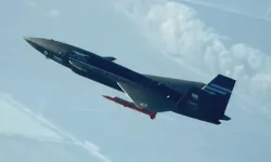 KIZILELMA’dan tarihi başarı: Simüle atışta F-16’ya tam isabet