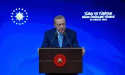 Erdoğan'dan bilim mesajı: Türkiye bölgesinin veri üssü olacak