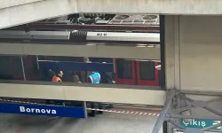 İzmir'de metro raydan çıktı