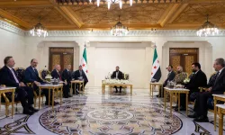 Hakan Fidan, Yaşar Güler ve İbrahim Kalın, Ahmed Şara ile görüştü