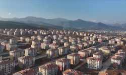 En küçük hak sahibi deprem bebek