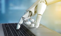 Haberleri izinsiz kullanan yapay zekaya tazminat davası