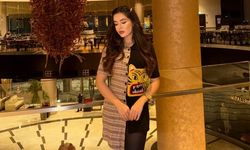 Dünya Güzeli Serra Sultan Sayar’dan Burberry Arşivine Damga Vuran Seçim