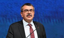 Bakan Tekin, "Türkiye Yüzyılı Mesleki ve Teknik Eğitim Zirvesi"nde konuştu