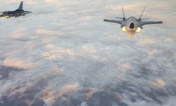 ABD'ye ait F-16 savaş uçağı düştü