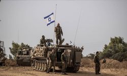 İsrail ordusu, Gazze’de polis merkezini bombaladı