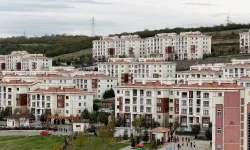 Murat Kurum, Kocaeli'de TOKİ konutlarında oturan ev sahiplerini paylaştı