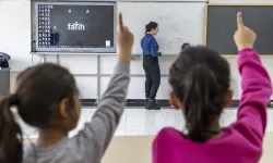 Öğretmenler zamlı maaşı beğenmedi