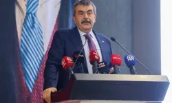 "İstanbul'da asrın hırsızlığı var, karnelerde Atatürk kaldırıldı yalanına sarılıyorlar"