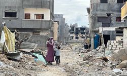 Gazzeli çocuklar ateşkesin gölgesinde açlıkla savaşıyor!