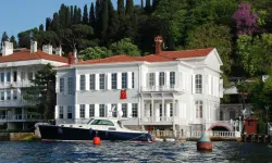 'Kurtlar Vadisi' ile hafızalara kazınan yalı satışa çıktı!