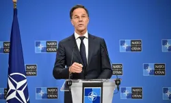 Rutte: Müttefikler Hürmüz Boğazı'nın yeniden açılması konusunda görüşüyor