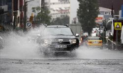 İstanbul'da sağanak etkisini sürdürüyor