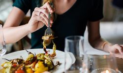 Dışarıdan yemek yeme alışkanlığı kalp ve damar sağlığını riske atıyor