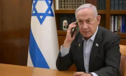 Netanyahu: '(İran'da) Devrim Muhafızları'nın kullandığı demiryollarını ve köprüleri vurduk'