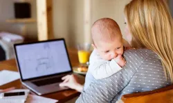 Kanun teklifi komisyonda: Sosyal medyaya ve doğum iznine yönelik düzenleme geliyor