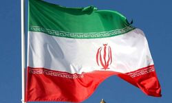 İran'ın İslamabad Büyükelçisi, İran heyetinin Pakistan'a gideceğine ilişkin paylaşımını sildi