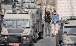 Batı Şeria’da baskın: Filistinliye köpekli saldırı