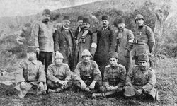 Çanakkale'de harp muhabirleri cephe gerisinde tarihe not düştü