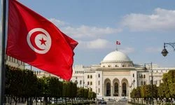 Gannuşi’nin "ulusal diyalog" çağrısı, Tunus’ta siyasi arenayı hareketlendirdi