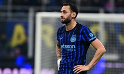 Milli futbolcu Hakan Çalhanoğlu'ndan üzen haber!