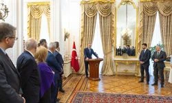 Dışişleri Bakanı Fidan, Londra'da Türk iş insanlarıyla görüştü