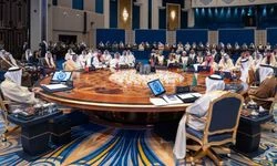 Suudi Arabistan'daki KİK Olağanüstü Zirvesi'nde bölgesel konular görüşüldü