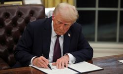 Trump, posta yoluyla oy kullanım kurallarını sıkılaştıran başkanlık kararnamesini imzaladı
