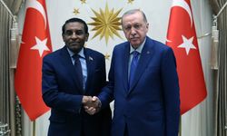 Cumhurbaşkanı Erdoğan, Sudan Başbakanı İdris'i kabul etti