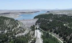 Tarım ve Orman Bakanı Yumaklı, Aksaray Uluırmak Barajı'nın ana iletim hattının yenileneceğini bildirdi