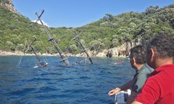 Marmaris'te günlük tur teknesi battı