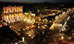 Efes Antik Kenti'nde gece müzeciliği başladı