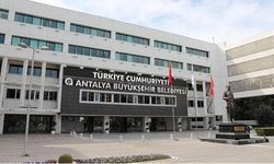 Antalya Büyükşehir Belediyesine yolsuzluk soruşturmasında 5 kişi tutuklandı