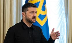 Zelenskiy: Ruslar bugün Çernobil Nükleer Santrali civarındaki özel bölgeye yine saldırı düzenledi