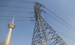 İran'da, ABD-İsrail saldırılarında elektrik santrallerinin yaklaşık yüzde 7'si zarar gördü
