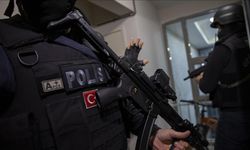 Dolandırıcılara yönelik 17 ilde düzenlenen operasyonlarda 261 kişi tutuklandı