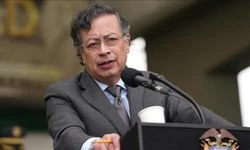 Kolombiya Cumhurbaşkanı Petro, ABD Başkanı Trump'ı "ülkesinin iç işlerine karışmakla" suçladı