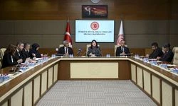 Meclise "kadınlar da askere alınsın" başvurusu