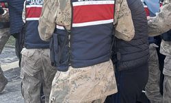 Sosyal medya üzerinden uyuşturucu satanlara yönelik operasyonda 43 şüpheli yakalandı