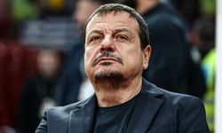 Panathinaikos Başantrenörü Ergin Ataman'dan Olympiakos taraftarına tepki