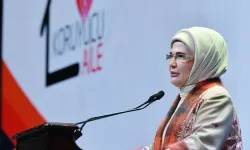 Emine Erdoğan: İnsanlık tüm çocuklarına sıcak bir yuva, adalet ve barış dolu bir dünya borçludur