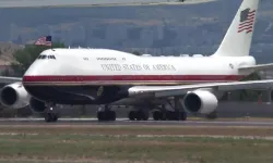 ABD Başkanı Trump'ı taşıyan uçak Ankara'ya indi