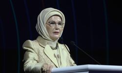 Emine Erdoğan, Srebrenitsa Soykırımı'nda hayatını kaybedenleri andı