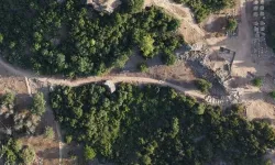 Bakan Ersoy'dan Aspendos'taki 2 bin yıllık Tiyatro Caddesi'ne ilişkin paylaşımı