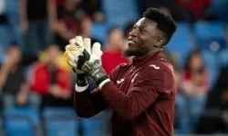 Trabzonspor, kaleci Andre Onana'nın anlaşmasını bir yıl uzattı