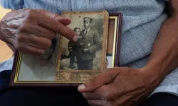 İlk siyahi askeri pilot Çelikten'in ailesi, İstiklal Madalyası sahibi askerin unutulmamasını istiyor