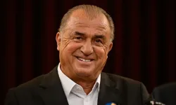 Galatasaray, efsanesi Fatih Terim'in ilk imzasının 52. yılı için mesaj yayımladı