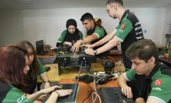 YTÜ öğrencileri yapay zeka destekli otonom insansız su altı aracı geliştirdi