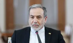 İran Dışişleri Bakanı'ndan "diplomasiyi rayına oturtmak imkansız değil" açıklaması