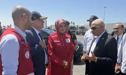 Kızılay Genel Başkanı Yılmaz, Gazze’ye gönderilecek yardımların ulaştığı Mısır’ın El-Ariş Limanını ziyaret etti
